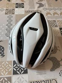 Casco Met Trenta Mips