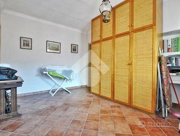 armadio legno