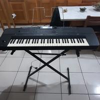 pianola Roland E70