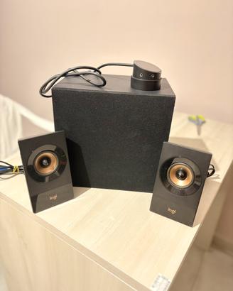 Logitech Z533