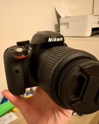 Macchina fotografica reflex Nikon D3300