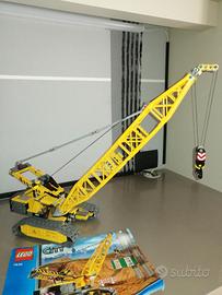 Gru cingolata lego