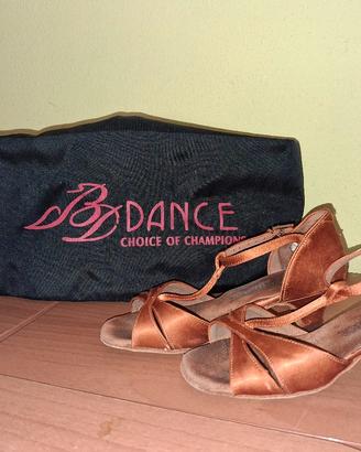 Scarpe danza sportiva 