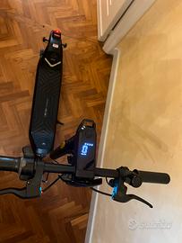 Il suv dei monopattini kqi3