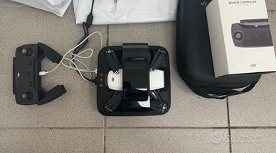 DJI SPARK + PORTA CARICABATTERIE