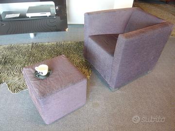 Poltroncina con pouff