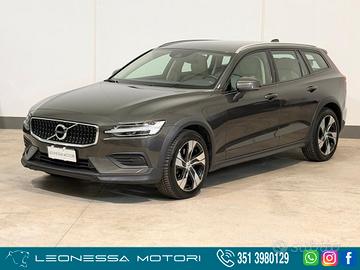 Volvo V60 Cross Country B4 (d) AWD automatico Ulti