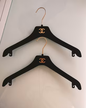 set 2 appendini Chanel velluto  per abito/camicia
