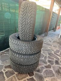 Gomme 265/65 r17