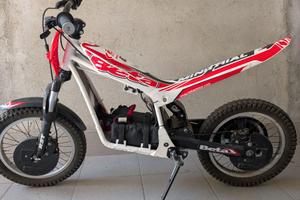 Beta Minitrial Eletric 16