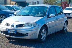 Renault Megane Mégane 1.5 dCi 5 porte Serie Specia