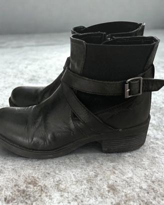 Stivaletti vera pelle n.38 neri myjoli