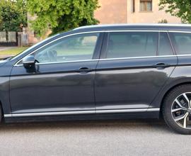 VOLKSWAGEN Passat 8ª serie - 2020