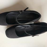 Scarpe donna mis. 38, camoscio nero con cinturino