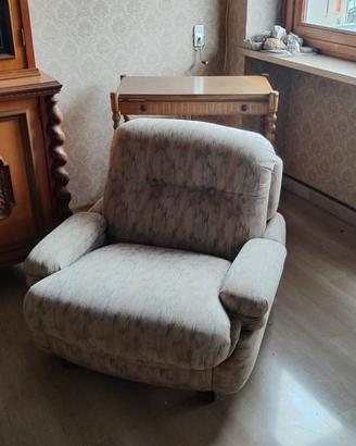 Divano vintage con due poltrone