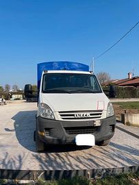 Autocarro scarrabile con cassone - Iveco 65c/e4