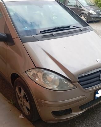 RICAMBI USATI MERCEDES CLASSE A W169 BENZ 266920
