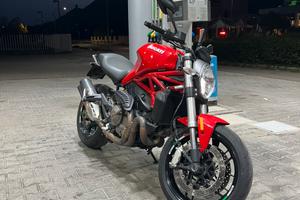 Ducati Monster 821