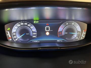 Peugeot 3008 1.6ehdi ALLURE, 2017 114000km