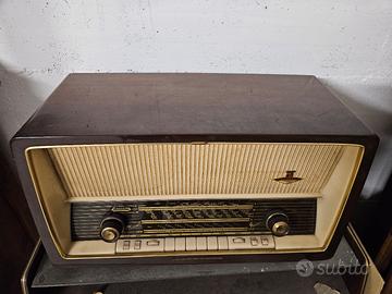 Radio a Valvole Vintage 