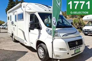 CAMPER LAIKA DUCATO SEMINTEGRALE GARAGE SEMIDINETT