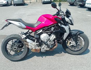 MV BRUTALE 676