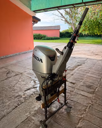 Motore fuoribordo Honda 40 CV 4 tenpi ad inezzione