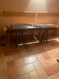 Guzheng strumento etnico cinese
