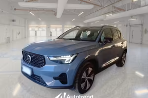 Volvo XC40 Recharge T4 129+82 CV Recharge Plu...