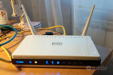 Router D-Link DIR-825 DD-WRT