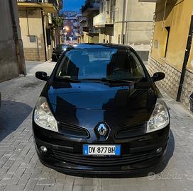 Renault clio 2009