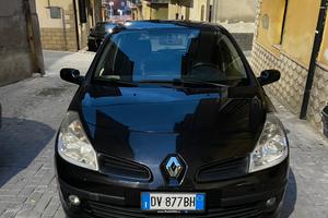 Renault clio 2009