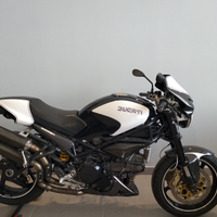 Ducati Monster s2r 800
