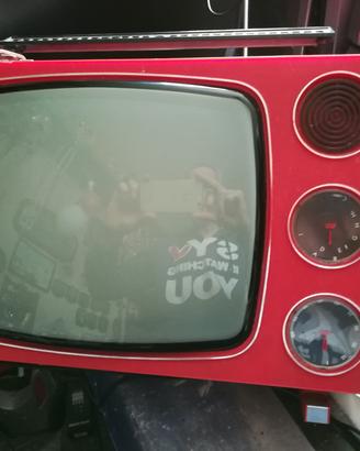 TV autovox 