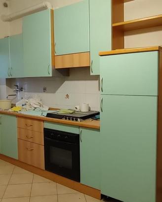 DISPONIBILE CUCINA LUBE 3mt color verde