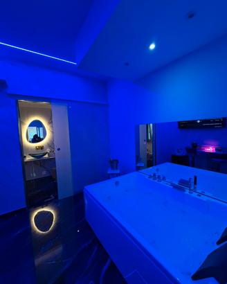 old street luxury suite