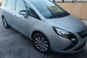 Opel zafira tourer