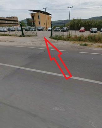 Piazzale di 2000 mq ideale x varie attività