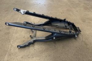 Telaietto posteriore Yamaha MT-09 2021 2023