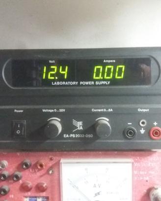 Alimentatore da laboratorio EA-PS 2032-050