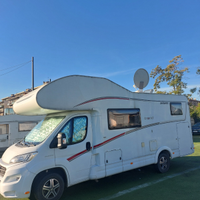 Camper mansardato Dethleffs 6 posti