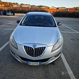 vedo lancia delta 2009 benzina.1.4 