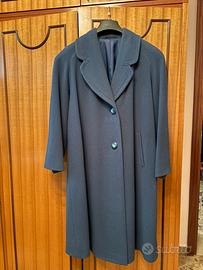 Cappotto vintage blu con bottoni gioiello