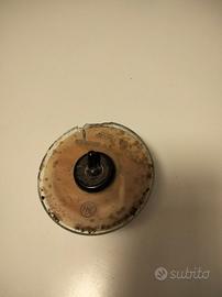 Vecchio interruttore luce