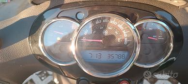 Piaggio Beverly 350