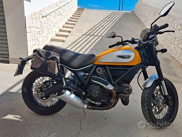Ducati scrambler classic 800
