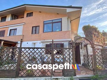 Villa di 120 m² con 3 locali a Guidonia Montecelio