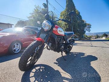 Ducati Scrambler icon red