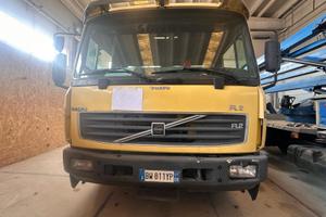 VOLVO FL6 250