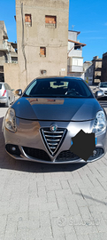 Vendesi giulietta 1.6 105cv